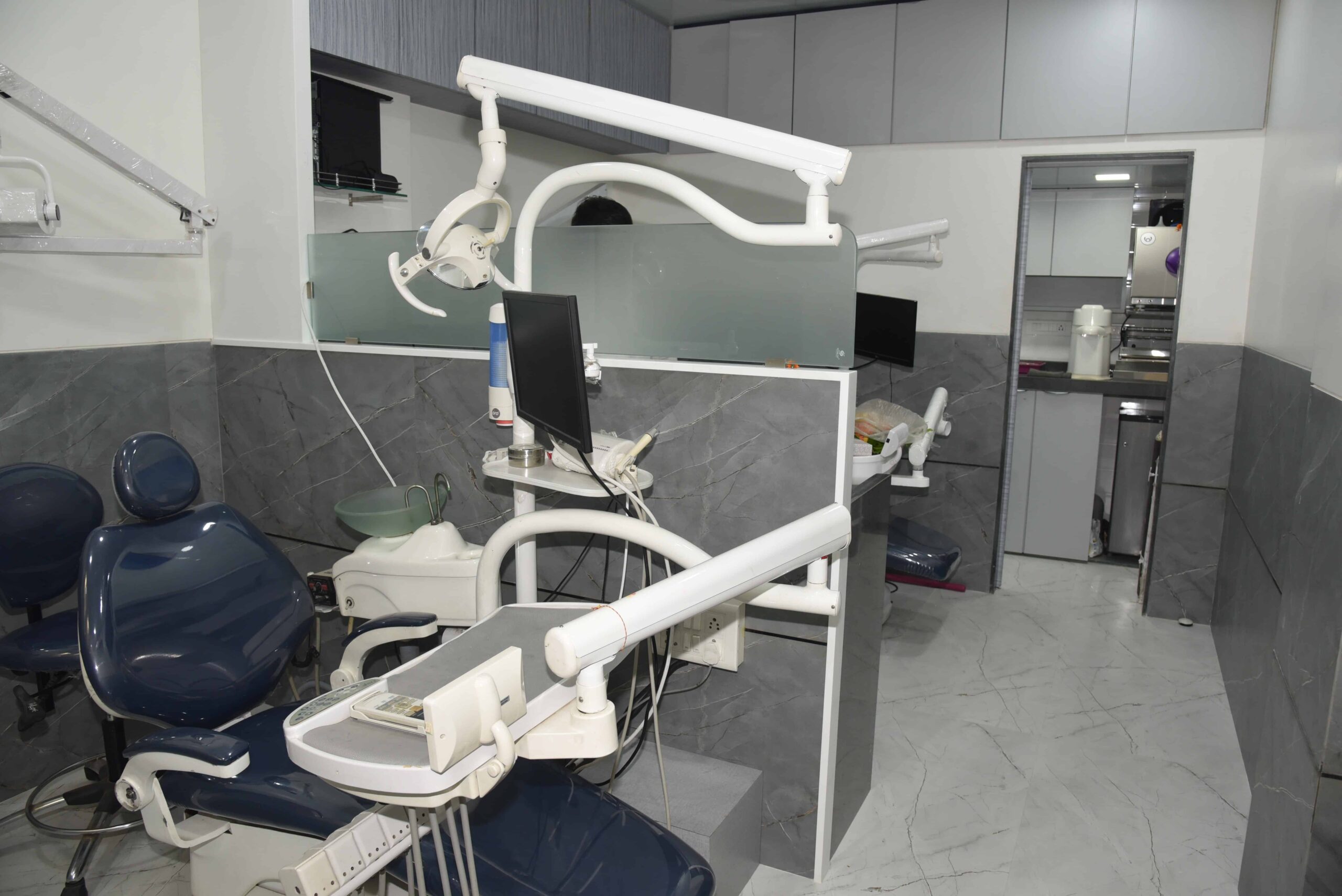 Radiant Dental Clinic, Mira Road, Mumbai